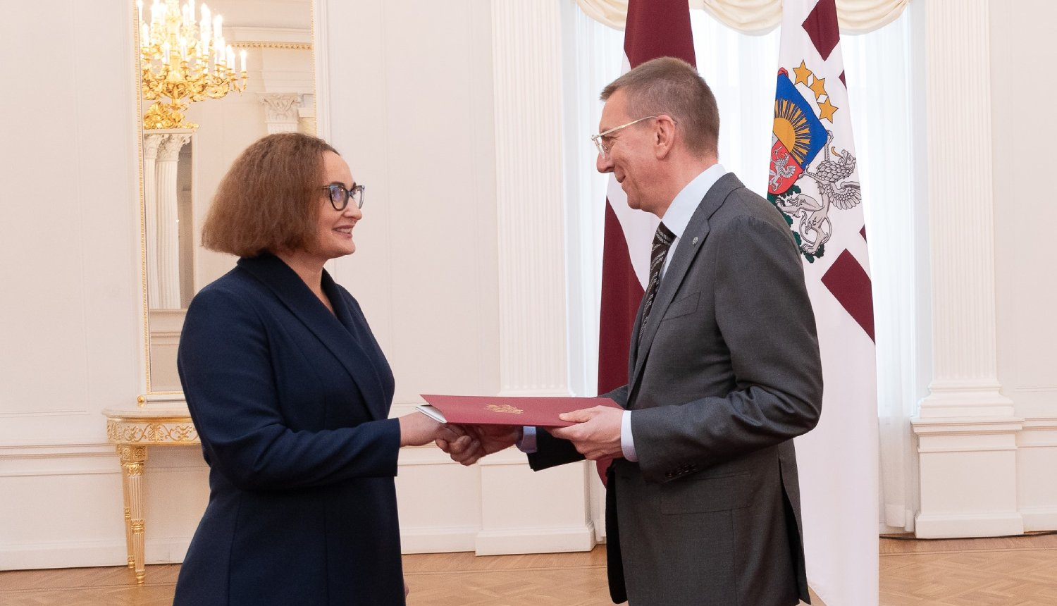 Akreditācijas vēstuli saņem Latvijas vēstniece Apvienotajos Arābu Emirātos Dana Goldfinča