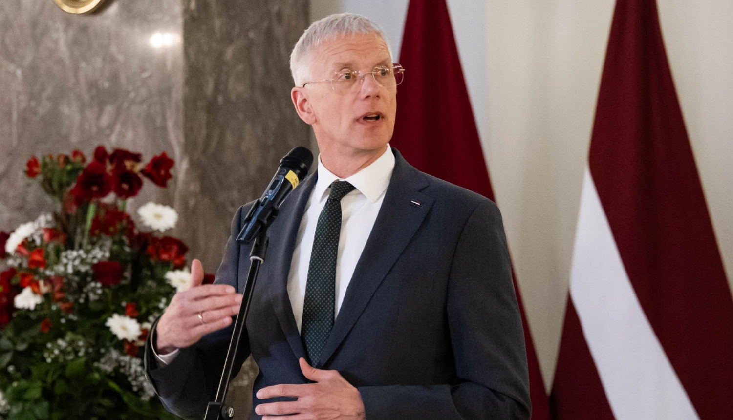 Svinīgā pieņemšana par godu Latvijas de iure atzīšanai