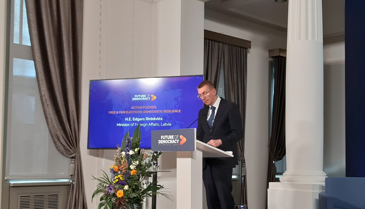 “Demokrātijas nākotne”