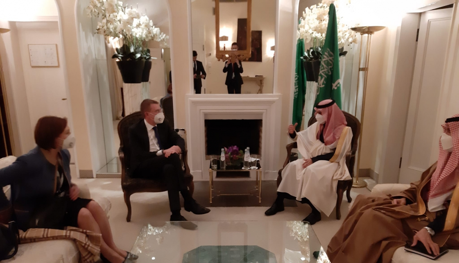 Ministra tiksanas Minhene