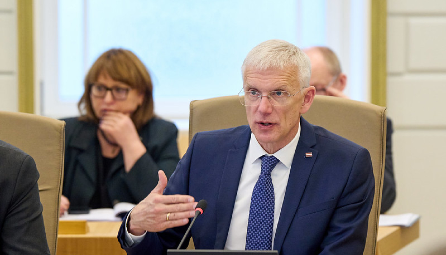 Krišjānis Kariņš Ministru kabineta sēdē iepazīstina ar Ārpolitikas ziņojumu