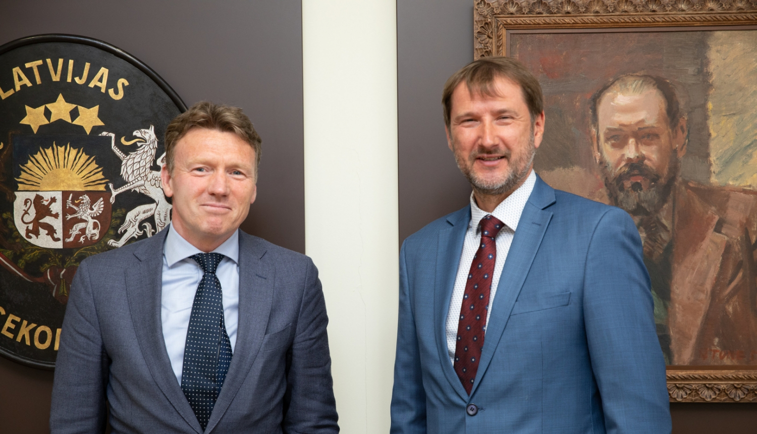 Latvija un Nīderlande politiskajās konsultācijās uzsver nemainīgu atbalstu Ukrainai