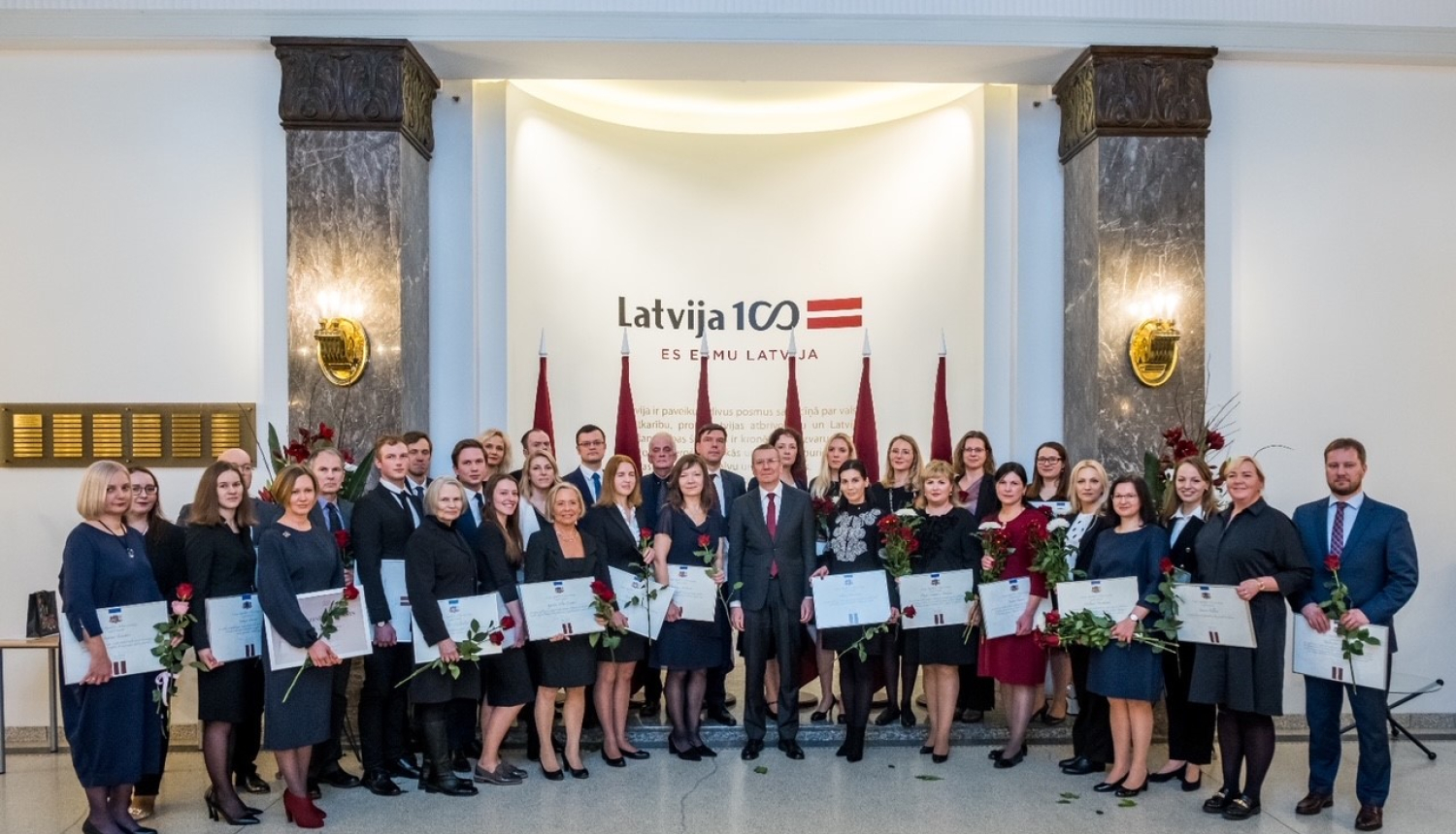 Latvijas starptautiskās atzīšanas 102. gadskārta