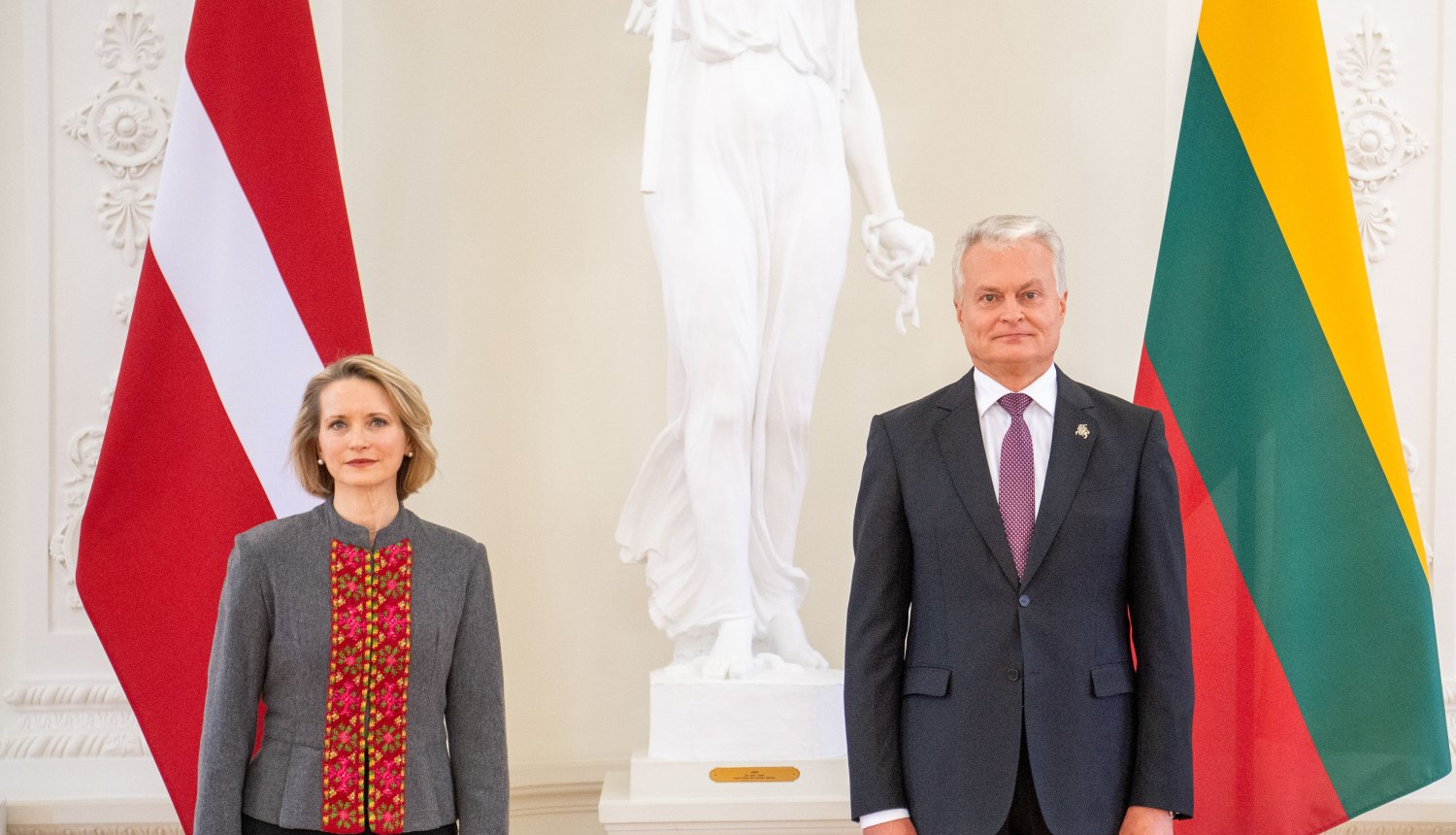 Latvijas vēstniece Solveiga Silkalna iesniedz akreditācijas vēstuli Lietuvas prezidentam