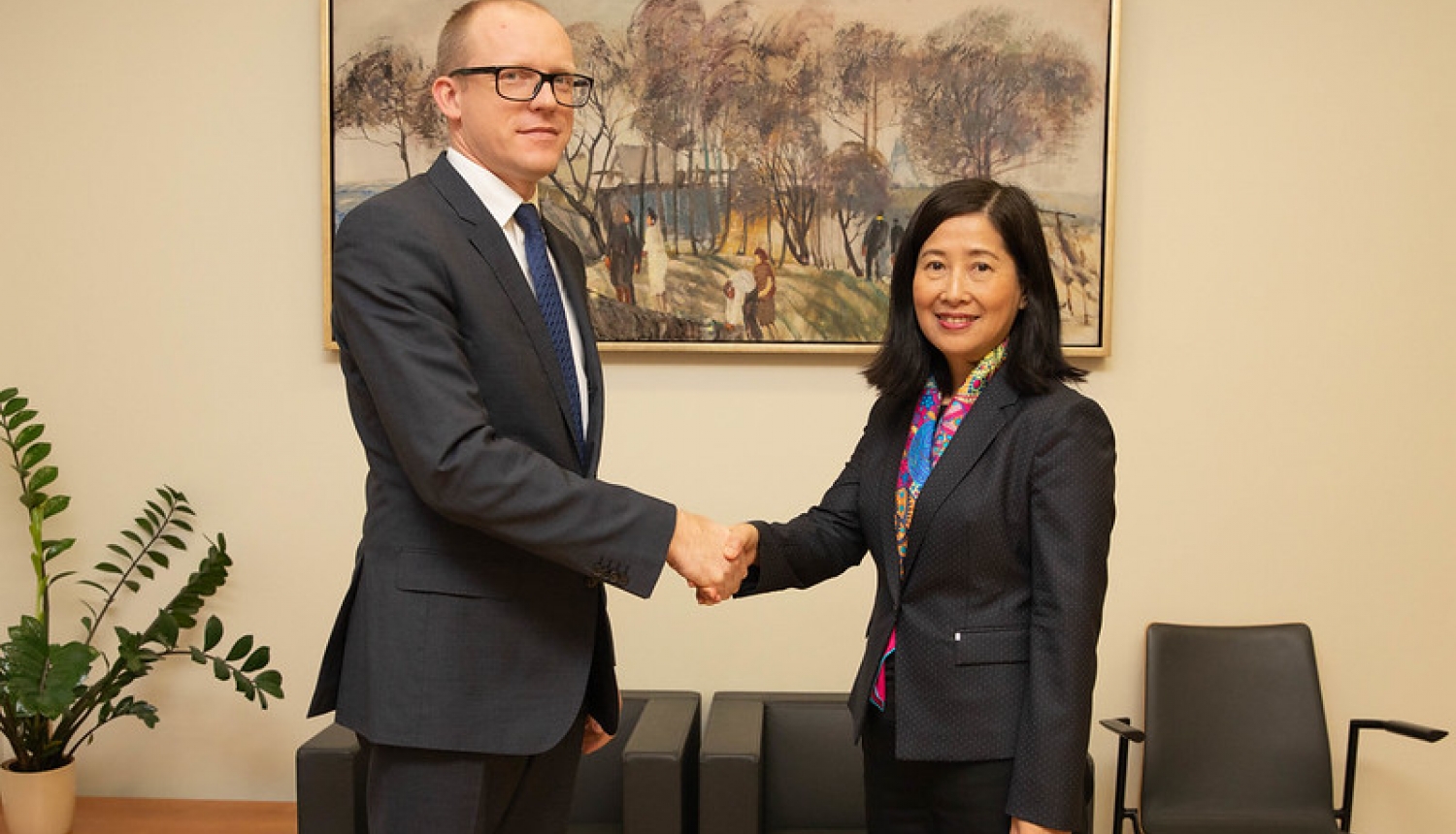 Ambassador of Vietnam arrives on a farewell visit