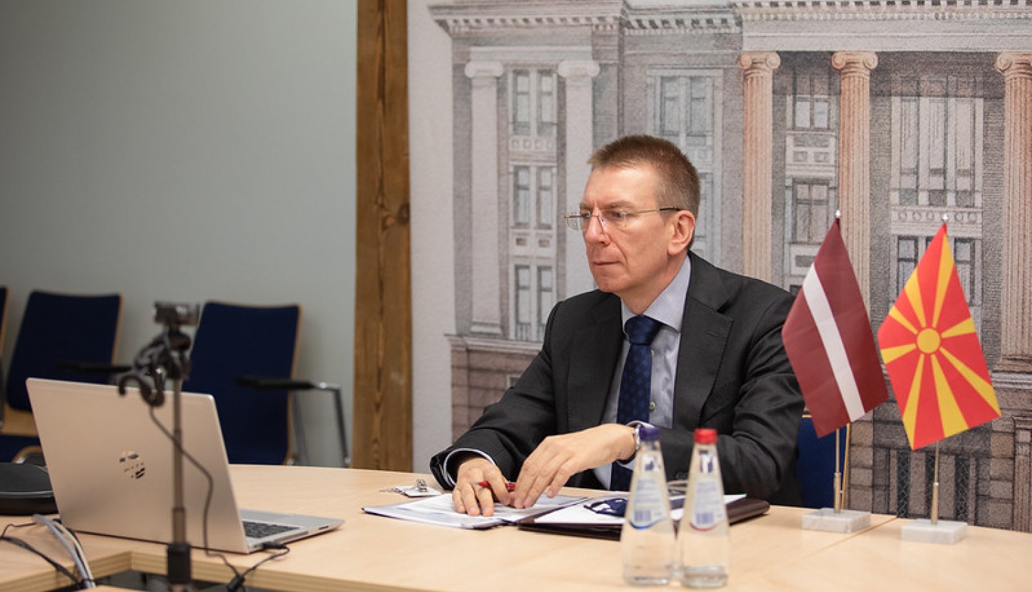 Latvijas un Ziemeļmaķedonijas ārlietu ministri pārrunā abu valstu divpusējās attiecības un Ziemeļmaķedonijas ES integrācijas jautājumus