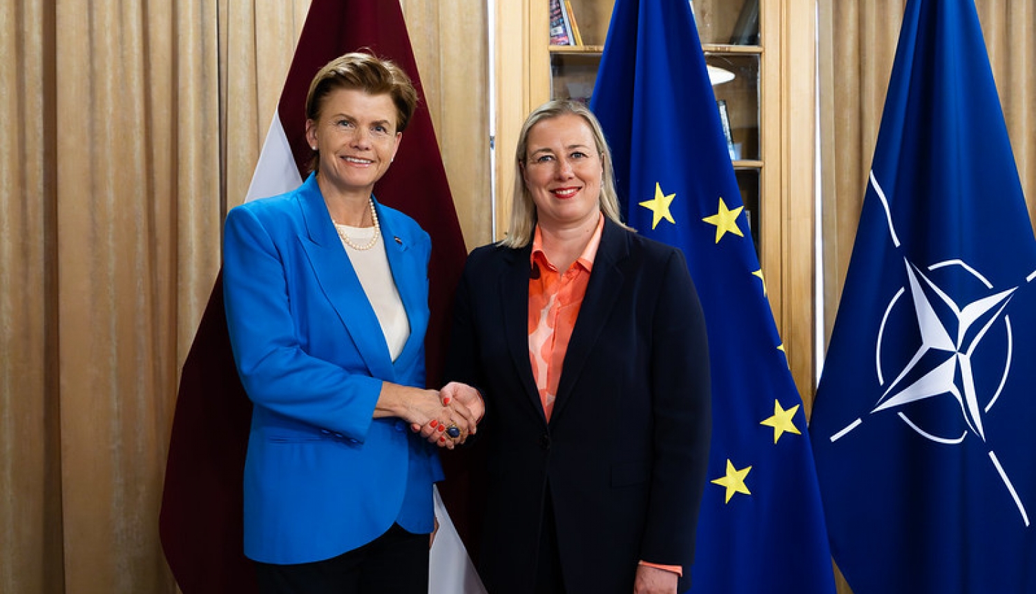 Baiba Braže un Jutta Urpilainen