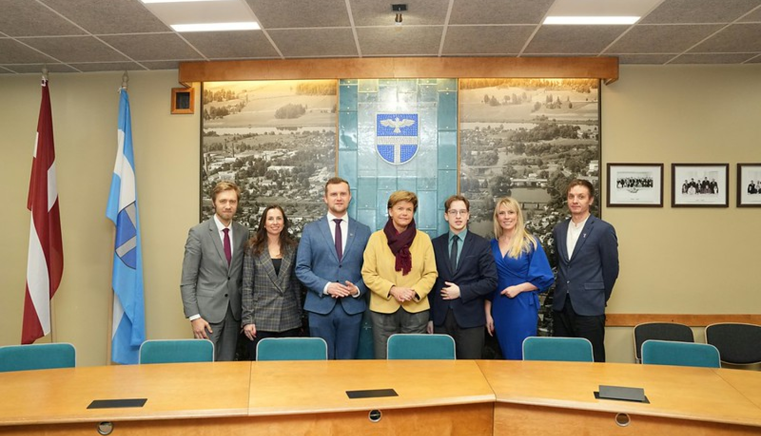 Baibas Bražes tikšanās ar Līvānu novada domes priekšsēdētāju Dāvidu Rubenu dalībnieku kopbilde