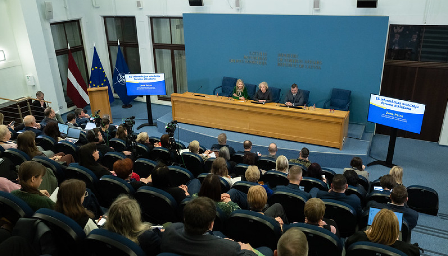 Eiropas Savienības informācijas sniedzēju foruma zāles kopskats