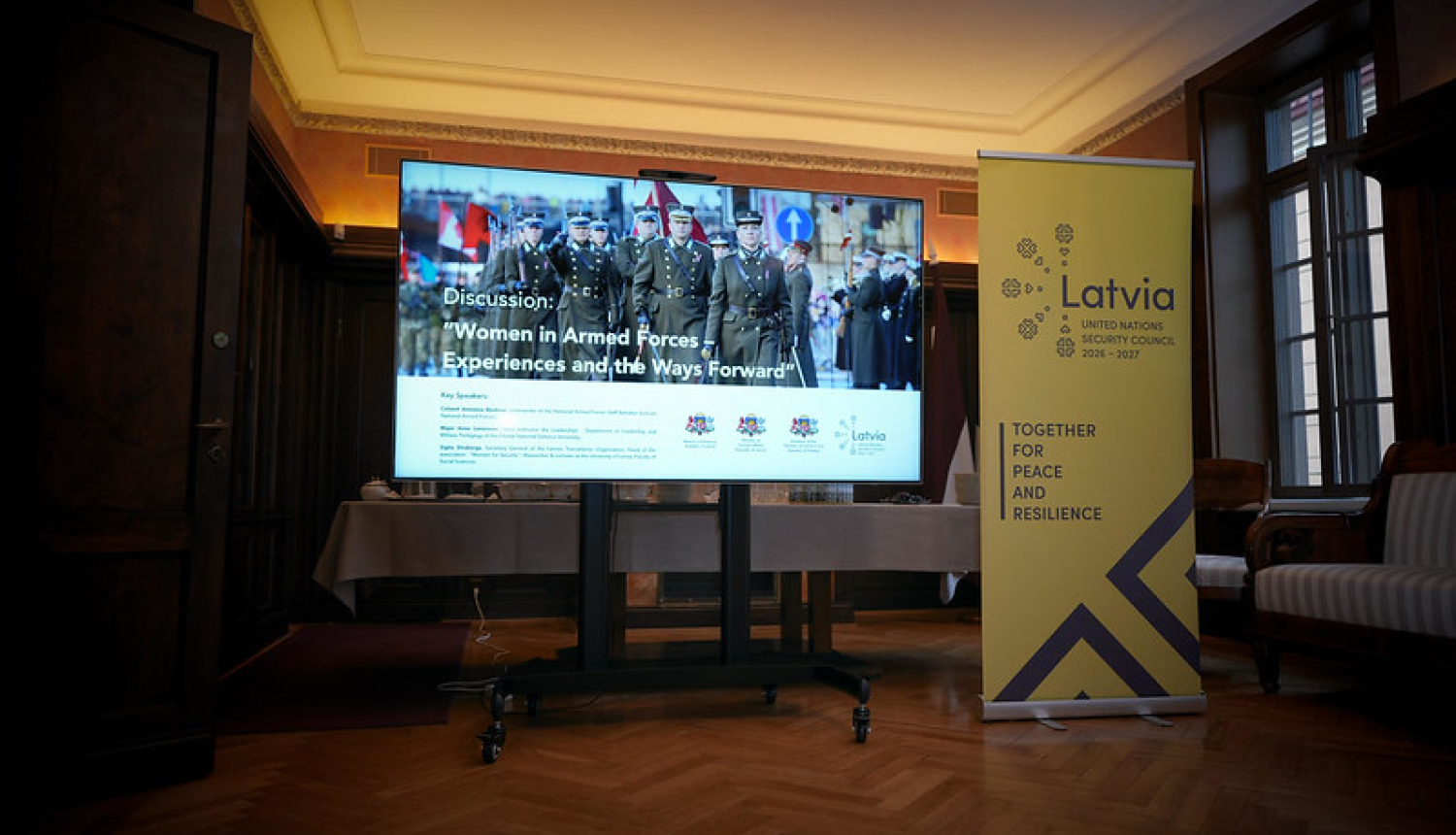 Diskusija “Sievietes bruņotajos spēkos – pieredze un nākotnes virzieni” Latvijas vēstniecībā Somijā