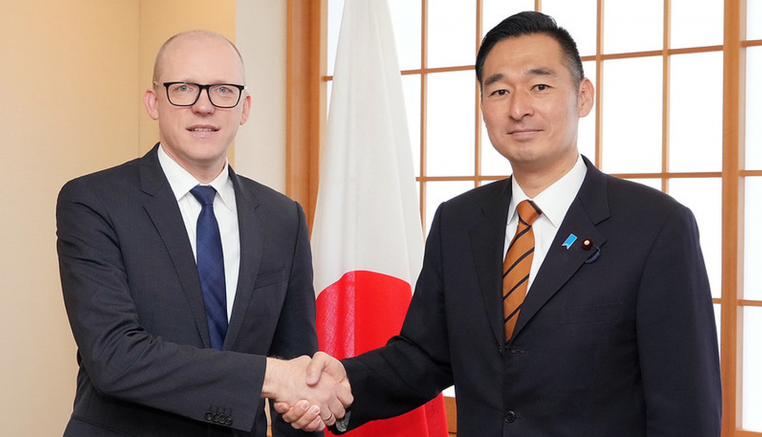 Ārlietu ministrijas valsts sekretārs Andris Pelšs tiekas ar Japānas Ārlietu ministrijas parlamentāro viceministru Joiči Fukadzavu (Yoichi Fukazawa)