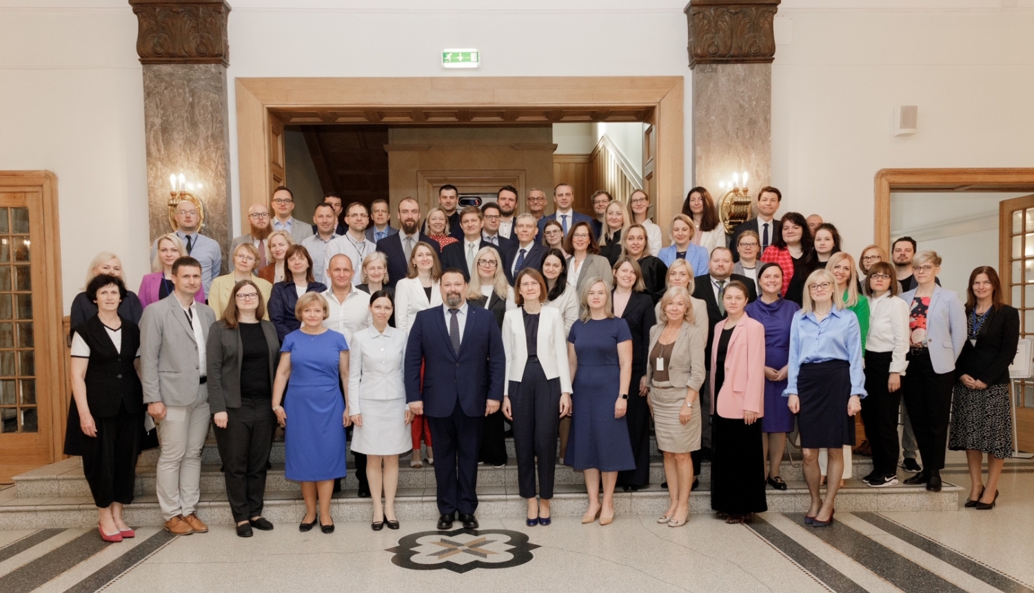 Ārlietu ministrijā uz mācībām pulcējas Latvijas konsulārās amatpersonas