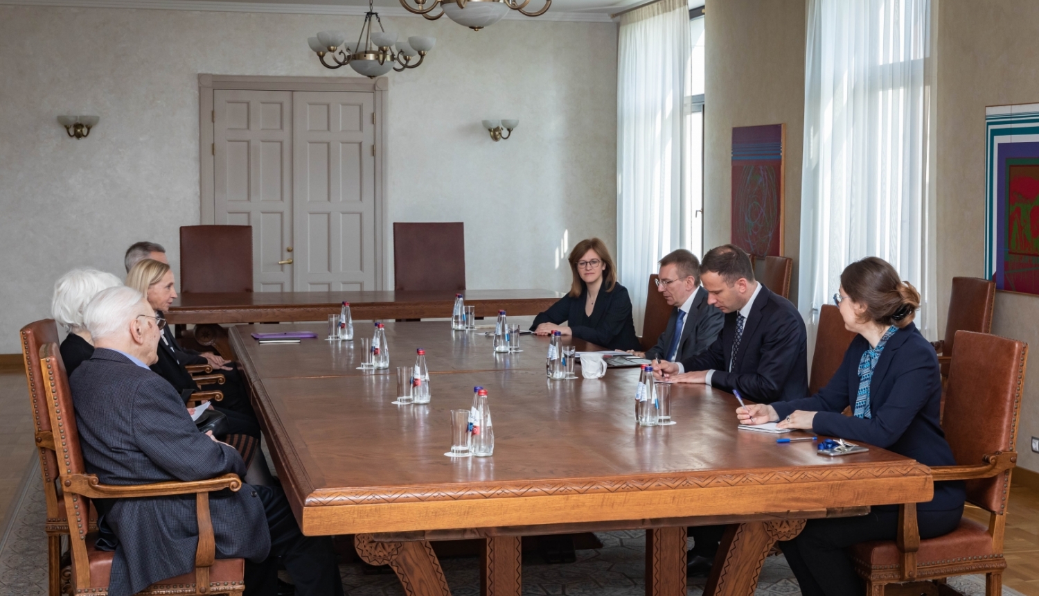 Ārlietu ministrs ar Latvijas Okupācijas muzeja pārstāvjiem pārrunā Latvijas vēstures pētniecības jautājumus