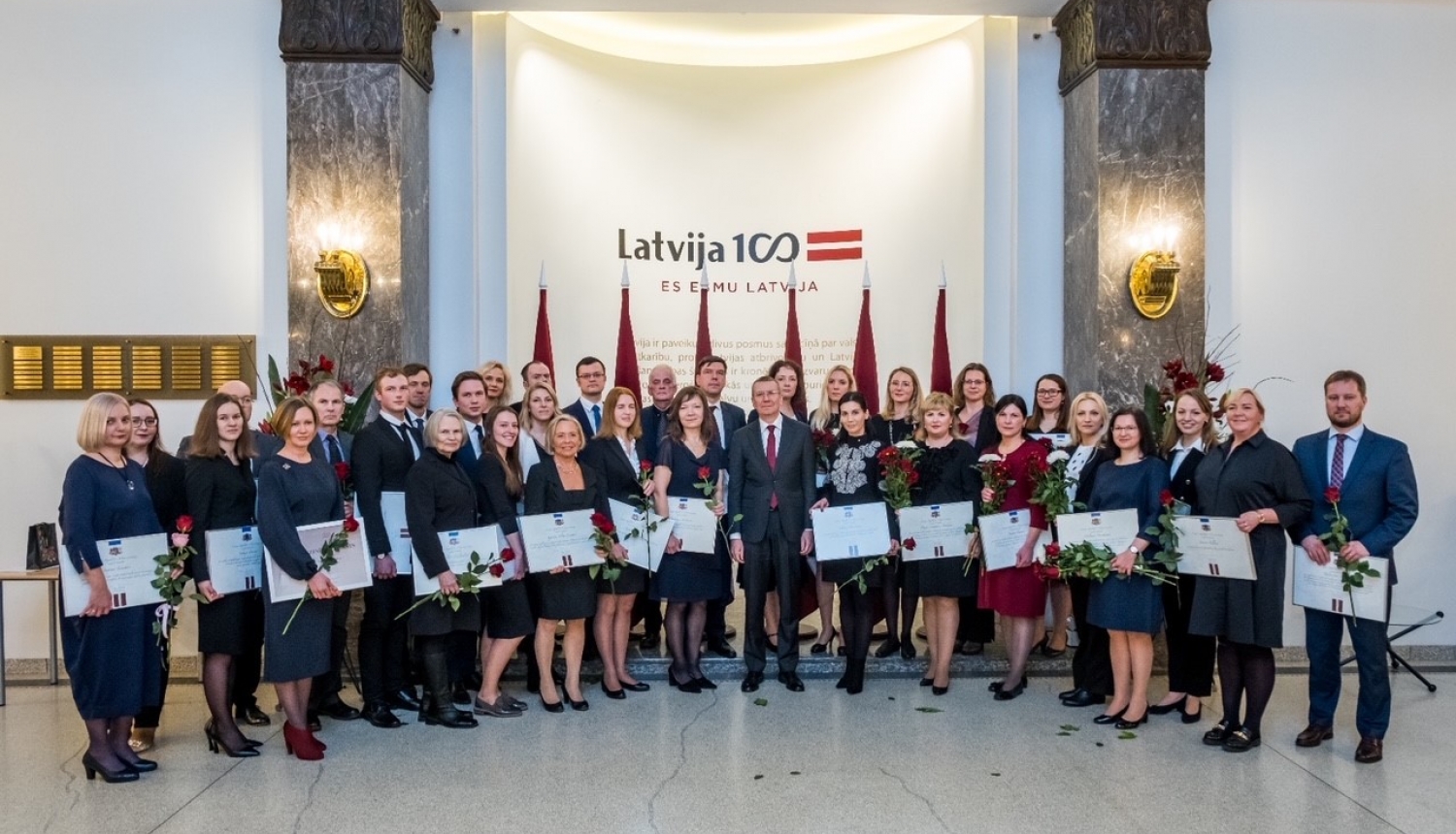 Latvijas starptautiskās atzīšanas 102. gadskārta
