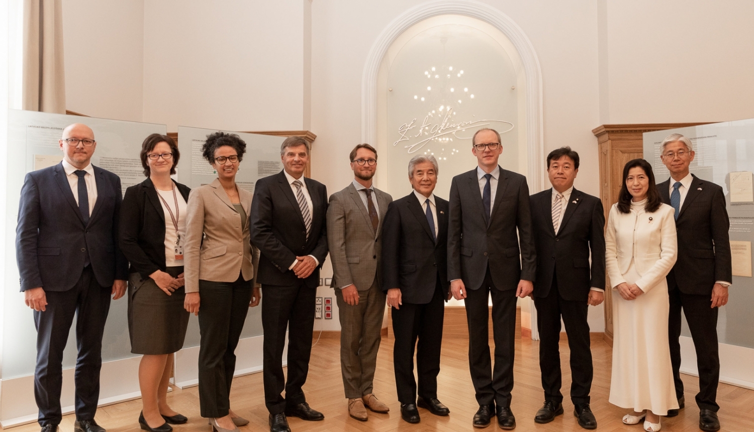 Valsts sekretārs ar Japānas parlamentāriešiem pārrunā drošības jautājumus